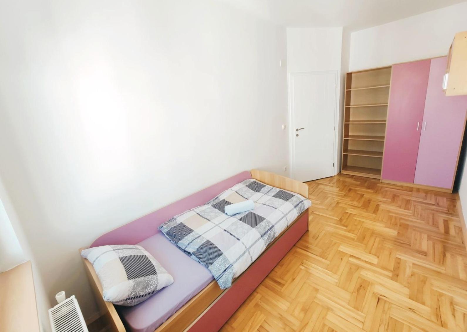 Urban Hostel & Apartments 스코페 객실 사진