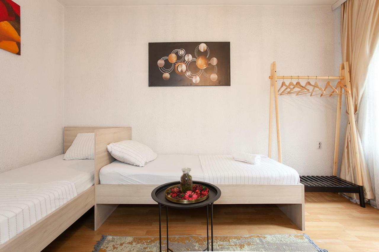 Urban Hostel & Apartments 스코페 외부 사진